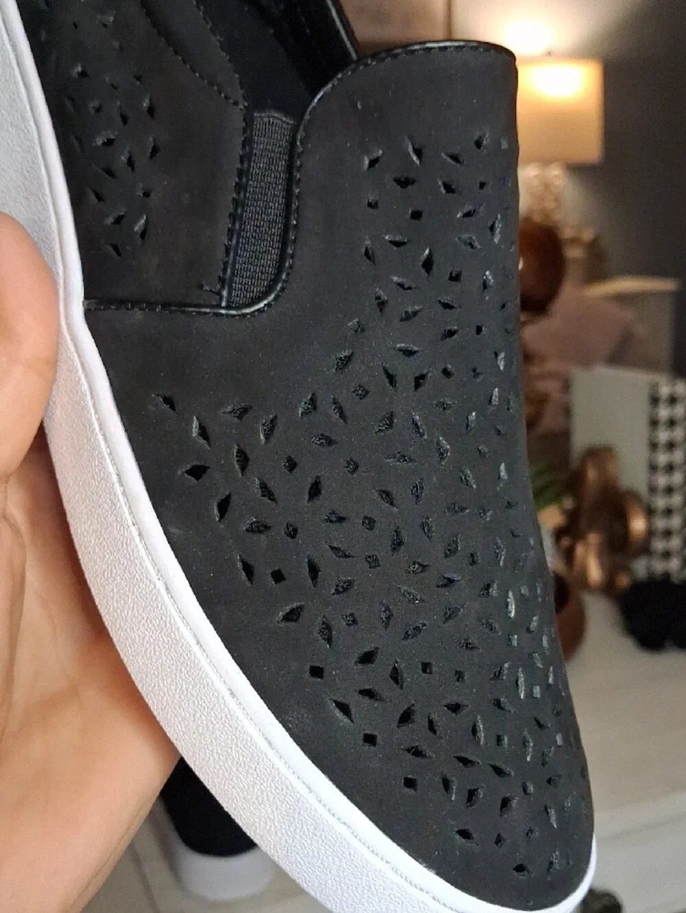 Vionic Splendid Midi Perfc Black Perforated Slip-On Sneaker Size 9
